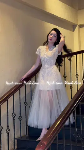 Vội quá ý😂#setdoxinh #xhuong #tiktok #thoitrang #vayxinh 