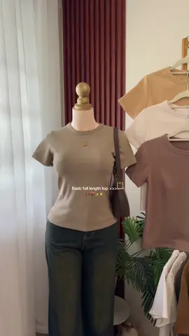 Must have tops!👍🏻🤎 
