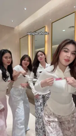 cewe cewe wispie kuuuu