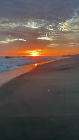 Acá les dejo este clip, para que puedan usarlo , y poner la frase que quieran 💞❤️#atardecer #flypシ #tik_tok #playa #atardeceres🌅 cer