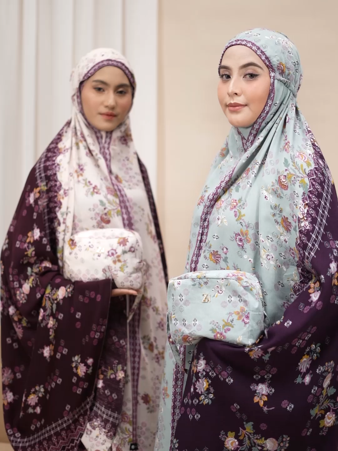Mukena bukan cuma soal ibadah, tapi juga kenyamanan 🌷  Mukena Insaniya hadir dengan 3 warna manis.  Cek koleksinya di keranjang ✨ #mukena #mukenarayon #mukenadewasa
