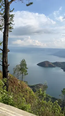 tempat ngelamun paling best #sippan #wisataanugerahindahsippan #pulutroham #batakpride 