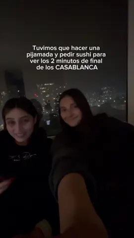 Final de los Casablanca, todo muy inconcluso y duro menos que un candyyyy 
