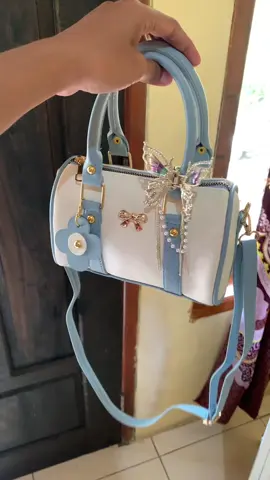 #taswanitamurah #tasmain #handbag #slingbag #foryoupage 
