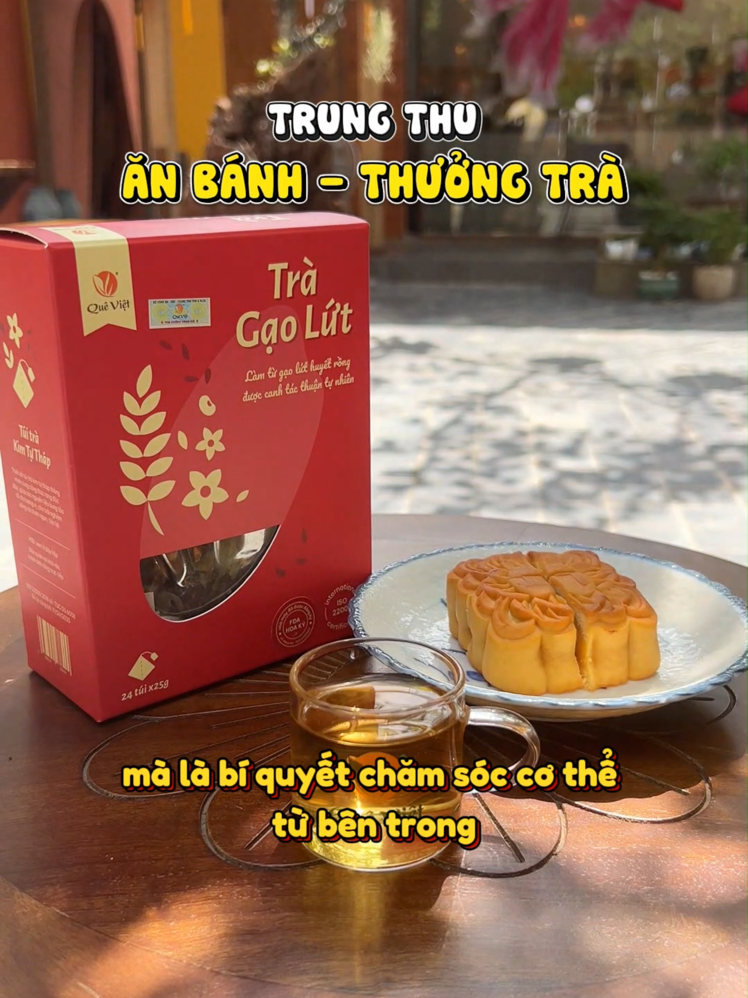 Trung thu hiện đại là phải ăn bánh thưởng trà ngắm trăng #queviet #healthy #tragaolutqueviet #trungthu