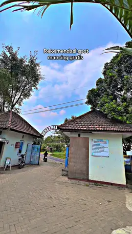 Mbung Malang Suko  Parkir 2k mancing gratis  Umpan bebas  Ikan dalam kolam   Full nila mujaer  Tombro patin  Dan lohan garul jutaaan 🫠 Semoga beruntung  #fypp  #spotmancing #CapCut 