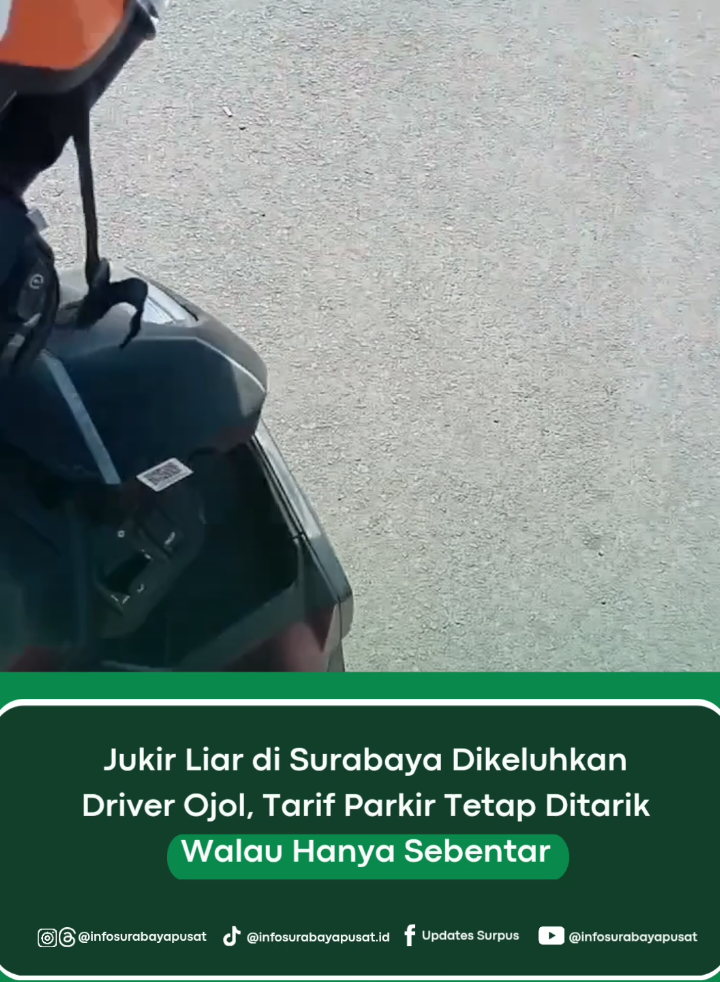 Para driver ojol kembali mengeluhkan ulah jukir liar. Mereka tetap dimintai tarif parkir meski hanya berhenti sebentar untuk ambil orderan. Kalau menolak, motor dipaksa diparkir agak jauh di seberang ruko. Kondisi ini bikin para driver resah karena menambah beban biaya harian. Warganet pun ramai memberi dukungan, berharap pemerintah segera menindak tegas praktik jukir liar yang meresahkan ini. Sumber: @people_insanity