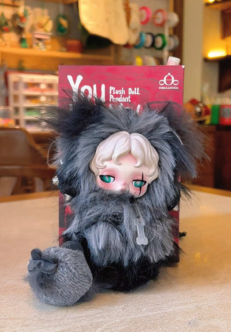 👀 SKULLPANDA You Found Me! Series Plush Doll Pendant xuất hiện rồi đây! Nhỏ nhắn xinh xắn, treo đâu cũng thành điểm nhấn ✨ Bạn đã tìm thấy ‘bé cưng’ nào cho mình chưa? 🖤 #PopMart #skullpandayoufoundme #skullpanda  #PopmartVietnam #skullpandapopmart 