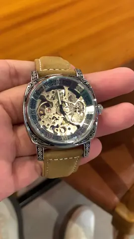 Buruan diorder jam tangannya jangan sampe kehabisan#jamtangan #jamtanganviral #jamtanganmurah #jamtanganoriginal #jamtanganpria 