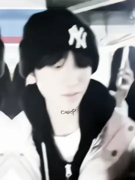 anh này thở thôi t cx thấy đẹp^^ #zuoqihan #takyham #iam_sunzi #fyp #xuhuongtiktok 