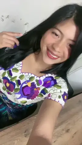 pero tienes unos ojitos tan bellos 😻🙈#paratiiiiiiiiiiiiiiiiiiiiiiiiiiiiiii 🙈
