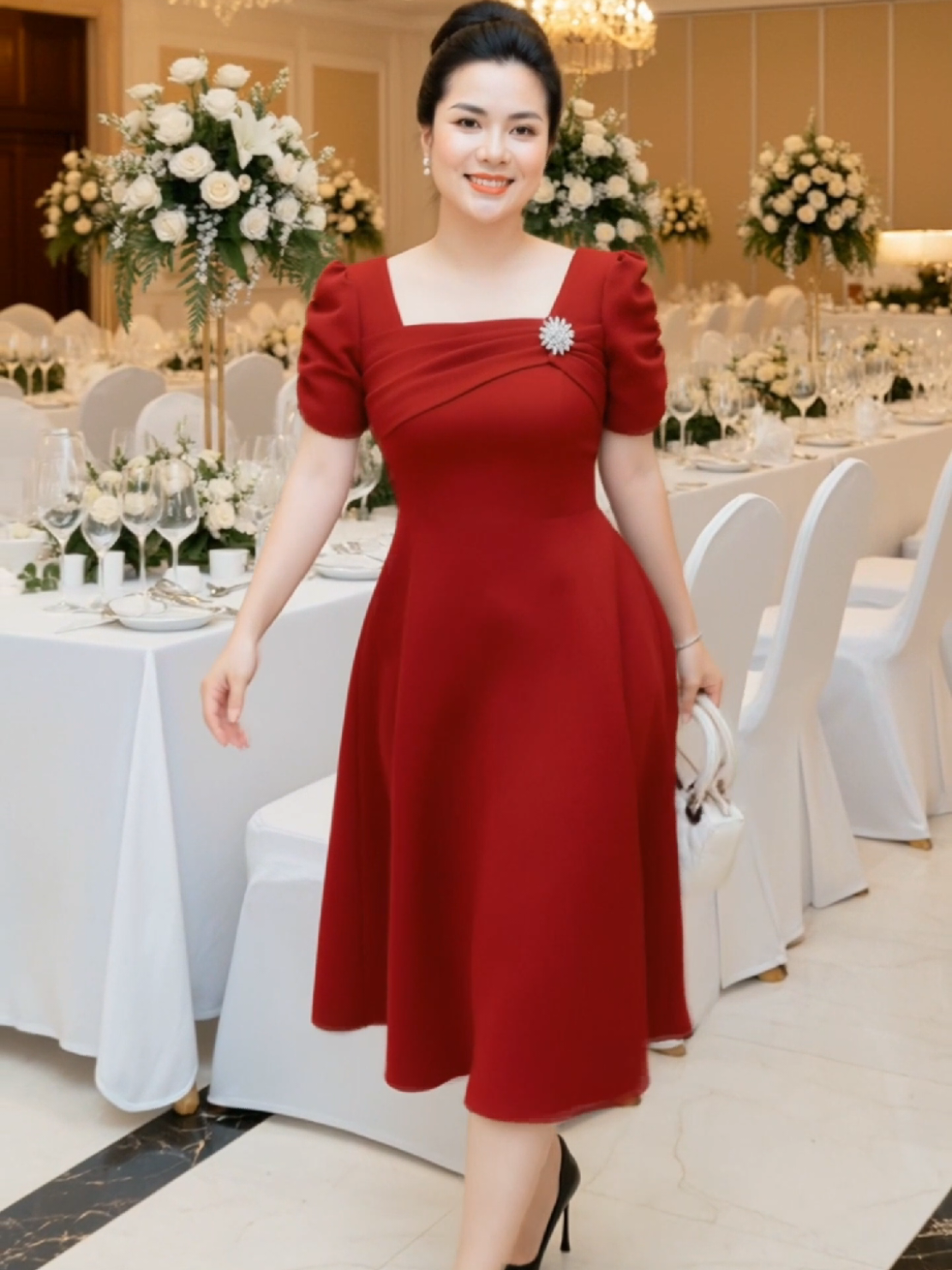 Váy này đi tiệc thì nổi bật bật nhé mấy cô. #linhlinhshop17 #vay #dam #vayditiec 