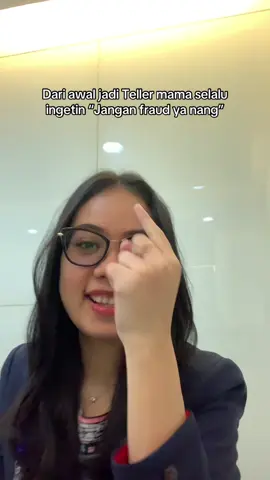 Ga pernah diceritain aja ma🤣😭. Begini nih kalo gen z jadi teller haha#tellerbank #bankers #fypシ゚ #tellerproblems #teller 