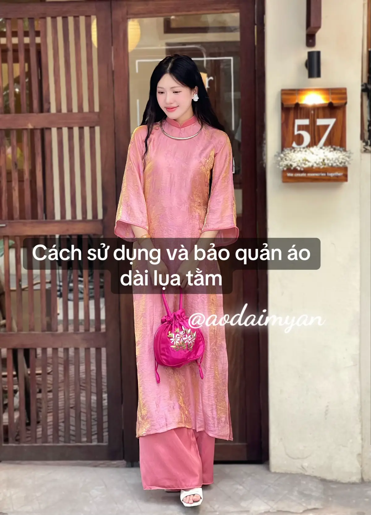 Các nàng nhận được áo dài nhà Mỹ An chưa 🥰 Áo lụa tằm chất liệu mỏng nhẹ, bay bay có độ nhăn tự nhiên, các nàng nhớ làm theo hướng dẫn sử dụng giặt là của MYAn để bảo quản sản phẩm nha 😘 #aodaimyan #aodaixuanthi #aodaitet #tet2026 #viral 