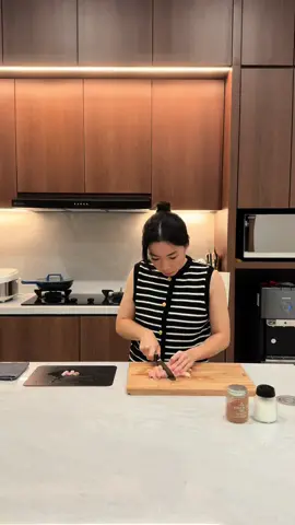 Sekarang setiap masak gak lupa nyalain air purifier dari @Biota.smarthome supaya bau dan asap masakan lebih cepat hilang luvv 🫶 #biota #airpurifier #rumahopenspace #Home 