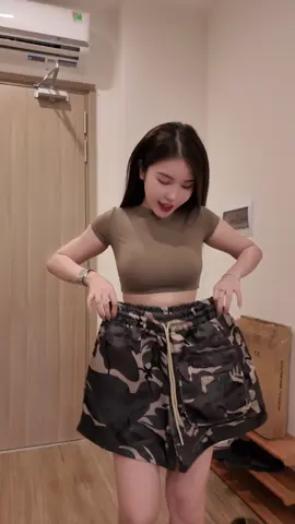 quần rằn ri ne a 