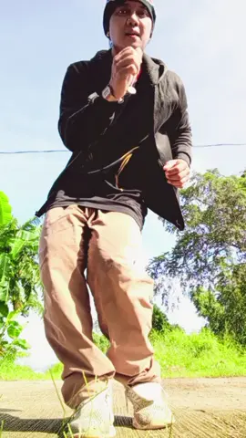 one more please 🥺  #tiktoktrend #fypシ #dance #forentertainmentpurposesonly #godblessedusall 