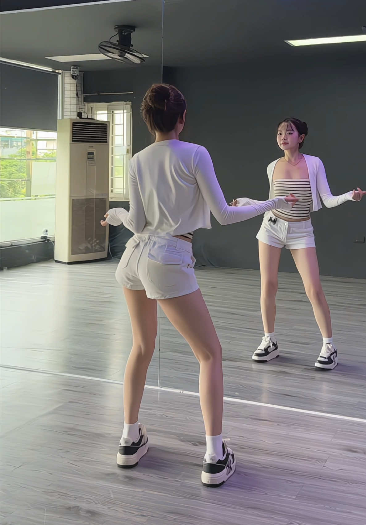 Nghe nhạc là muốn nhảy liền kkk ( dc:@Hà Trứng nè ) #xuhuong #viral #fyp #foryou 