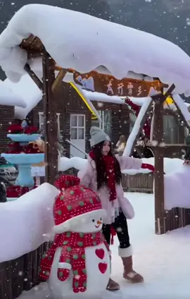 Check-in làng tuyết Cáp Nhĩ Tân ☃️❄️ Booktour check-in nào 🥰 #xuhuongtiktok #tourcapnhitan #tourtrungquoc #langtuyethuong #muadong 