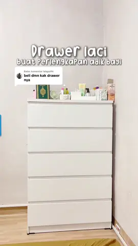 Membalas @lalapo94 untuk lemari adik bayi, aku beli yang model laci kayu kaya gini ya? Kenapa? Lebih kokoh dan awet aja, perakitannya juga gampang karena udah ada panduannya #drawerlaci #drawerbajubaby #lemaribajubayi #perlengkapanbayi #perlengkapanbayibarulahir 