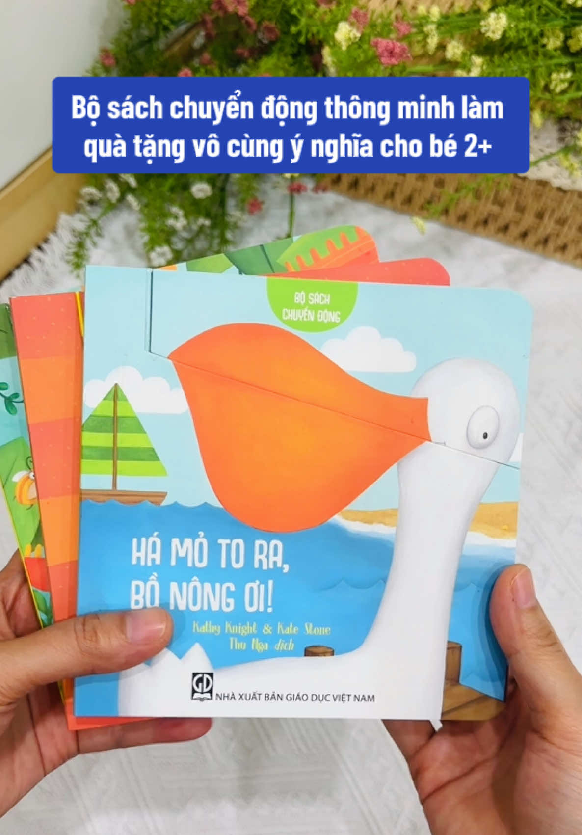 Bộ sách chuyển động thông minh - một món quà ý nghĩa cho bé 2+ vừa học vừa chơi. #sachchuyendong #sachchuyendongthongminh #sachtuongtacchobe #reviewsachchobe #adcbookiz 