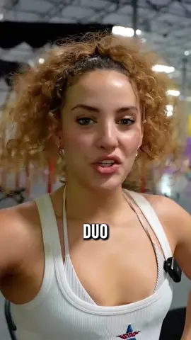 duo poses! @Sofie Dossi #sofiedossi #contortionist #contortionchallenge #funny 