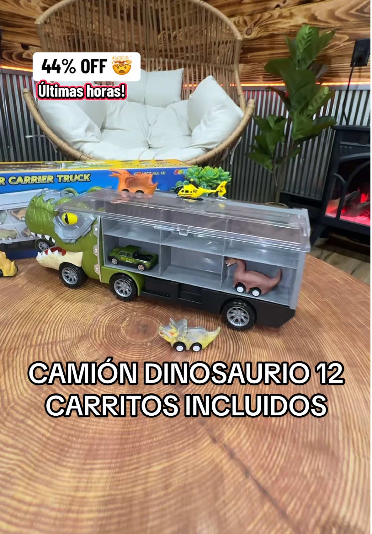 Dinosaur Transport Carrier Truck 13 en 1 🚚🦖 Incluye 12 carritos, luces, sonidos y un rugido realista de T-Rex. Perfecto para horas de diversión y juego creativo para niños amantes de los autos y dinosaurios. #TikTokShopFinds #DinosaurTruck #ToyTruck #JuguetesNiños #RegalosNiños