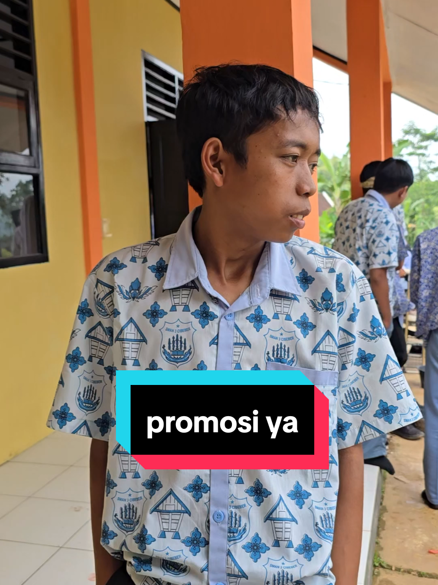 Walau di luar terlihat cool, namun dalam hati nya sangat biasa #fyppppppppppppppppppppppp #masasuram #viral #jajan cek kranjang kuning ya