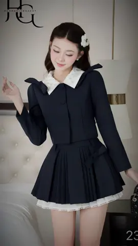 ✨ Set vest cổ đá - 2308 📌  Size: SML Form xinh, cổ đính đá sang, váy xếp ly siêu tôn dáng.