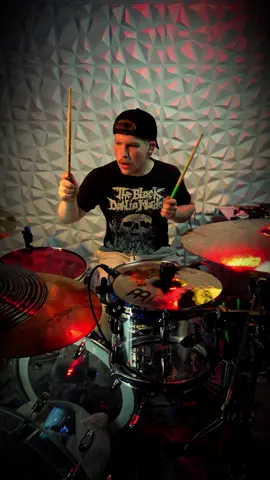 🔥WATCH THE WORLD BURN 🔥- FALLING IN REVERSE (Drum Cover) @Luke Holland @Falling In Reverse #DrumTok #TikTokDrums #MetalDrummer #DrumCover #godisaweapontour 