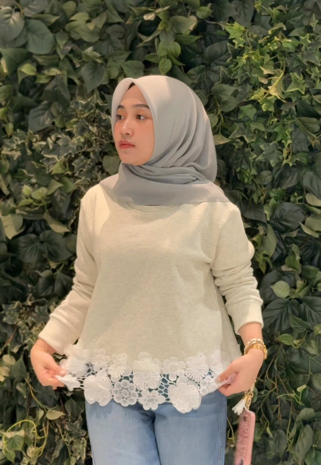 blouse nongki yg gapernah gagall bikin look cutie🩶 #OOTD 