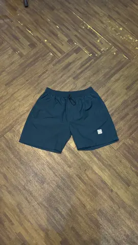 Paling nggak punya 1 lah di lemari🫵🏻 #rowndivision  #clothing 