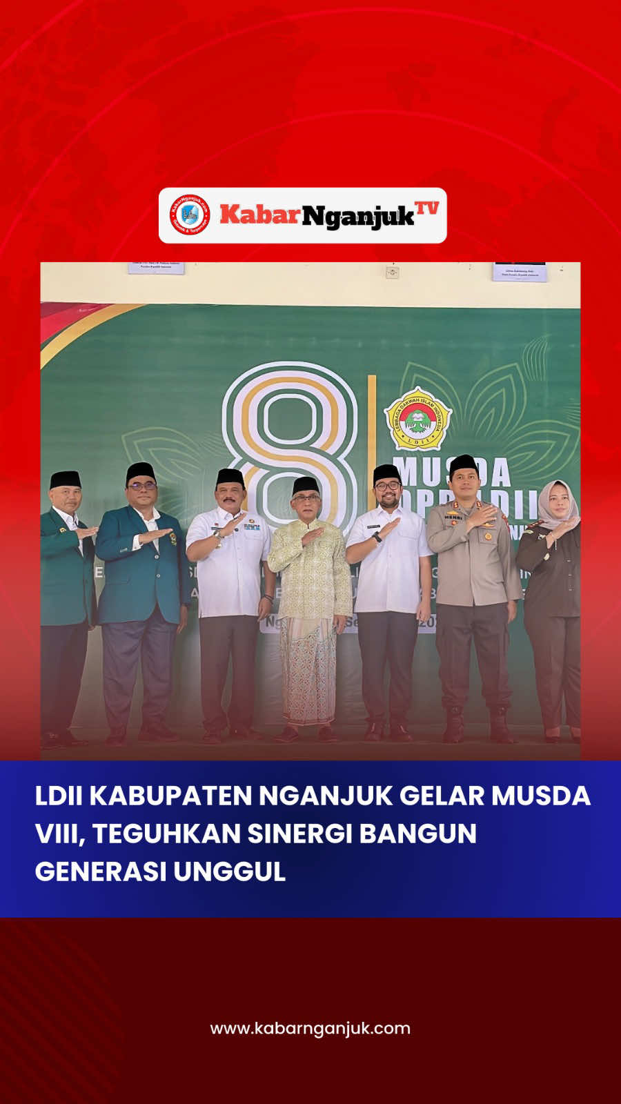Musyawarah Daerah (Musda) VIII LDII Kabupaten Nganjuk resmi digelar dengan dihadiri Bupati Nganjuk, Marhaen Djumadi. Acara ini tidak hanya menjadi ajang konsolidasi organisasi, tetapi juga memperkokoh sinergi LDII dengan pemerintah daerah. Puncaknya, Murkani, S.E. kembali terpilih secara aklamasi sebagai Ketua DPD LDII Nganjuk periode 2025–2030, menegaskan komitmen LDII dalam menyiapkan generasi unggul, religius, dan mendukung pembangunan Nganjuk yang berkelanjutan.