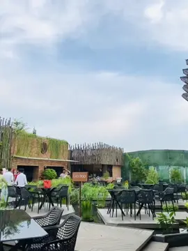 The Royal Garden Restaurant 🤍 #frypgシ #foryou #bdtiktokofficial #ridoy2428 #dhaka 