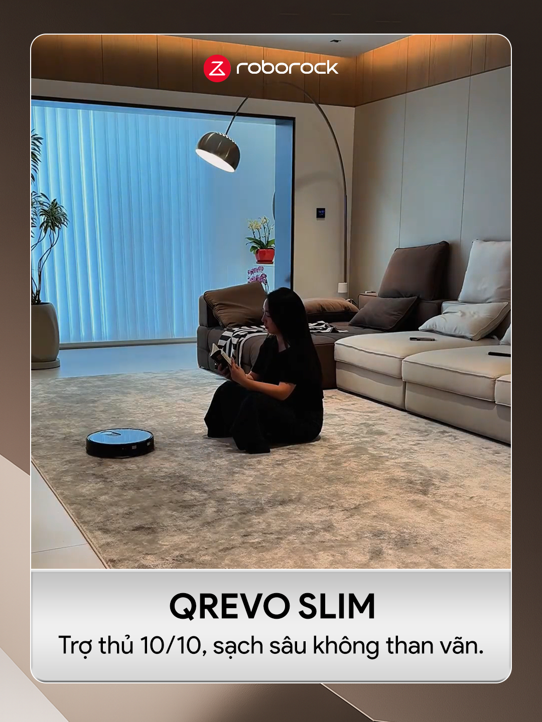 Nhà bừa? 👉 Slim lo. Gầm thấp? 👉 Slim chui. Tóc rối? 👉 Slim hút. Giẻ bẩn? 👉 Slim tự giặt – tự sấy. Mẹ nghỉ tay, Slim ra tay 😼. Robot hút bụi Qrevo Slim – trợ thủ 10/10, sạch sâu không than vãn. #Roborockvietnam #otechvietnam #viral #fyp #CleanTok #xuhuong #QrevoSlim #robothutbui #robothutbuithongminh #Roborock