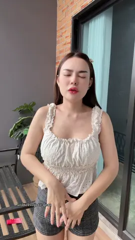 ขออภัยที่เก้าอี้ตากฝนหนักไปหน่อยค่า😂🤣 #หลานย่าโม #ของดีบอกต่อ #พี่บี #ทำกับข้าว #เจ้าของแบรนด์โซบีเน่กล่องส้ม 