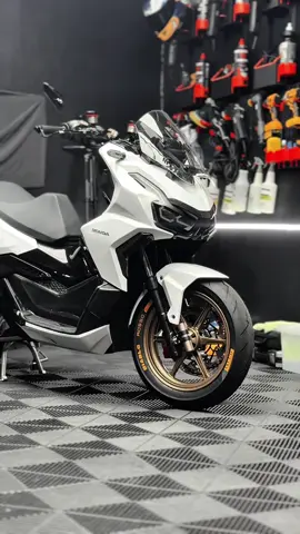 Complete Honda ADV 160 Sevi Project build precision upgrades, premium components, and a finish worthy. ✨  ________________________________ 📩 PM us for booking schedule 📞 +63 939 901 8049 📍Cainta, Rizal / Waze: Sevi Project Autocare #seviprojectautocare #SpaPerformanceParts #CeramicCoating #GrapheneCoating #InteriorDetailing           