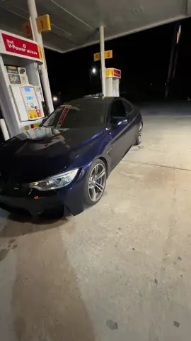 Almost there last fill up #trading #roadtrip #drive 