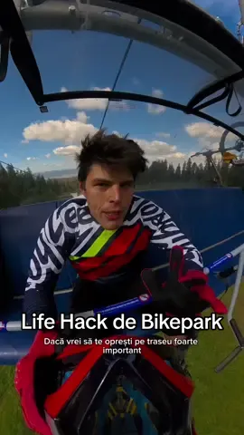 🚨 Fooooarte important!🚨ig: alexsece Nu uita sa ma urmaresti pentru mai mutle sfaturi care te pot salva 👌🏼 #bicicleta #bike #bikepark #safety #siguranta 