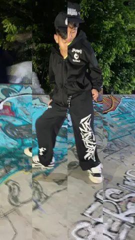 Outfit kalcer anak keren kece ada di kranjang kuning #kalcersejakdini #skenaoutfit #anakskena #outfitskenaanak #kalcer 