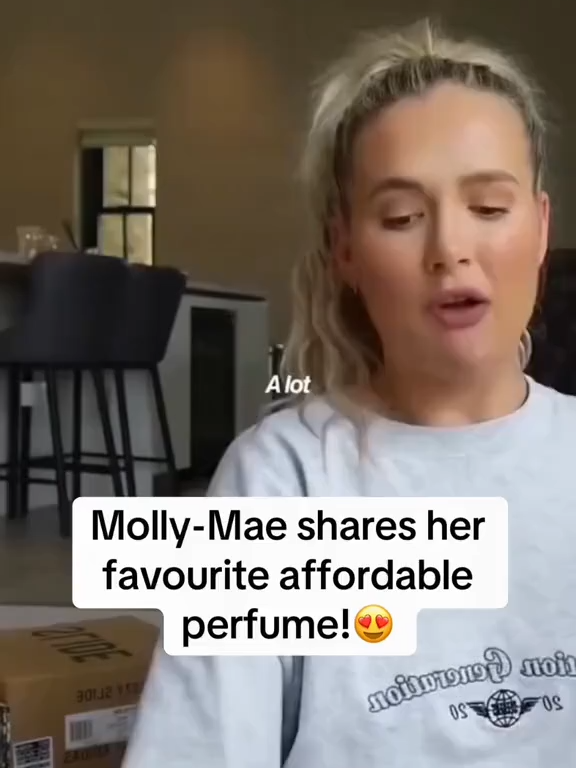 Wow, this smells insanely good!! 😍 #perfume #arabiyatprestige #scent #nylaperfume #mollymae #mollymaeperfume #tiktokmademebuyit #dealdrops#tenlifyhealthy #Nyla018