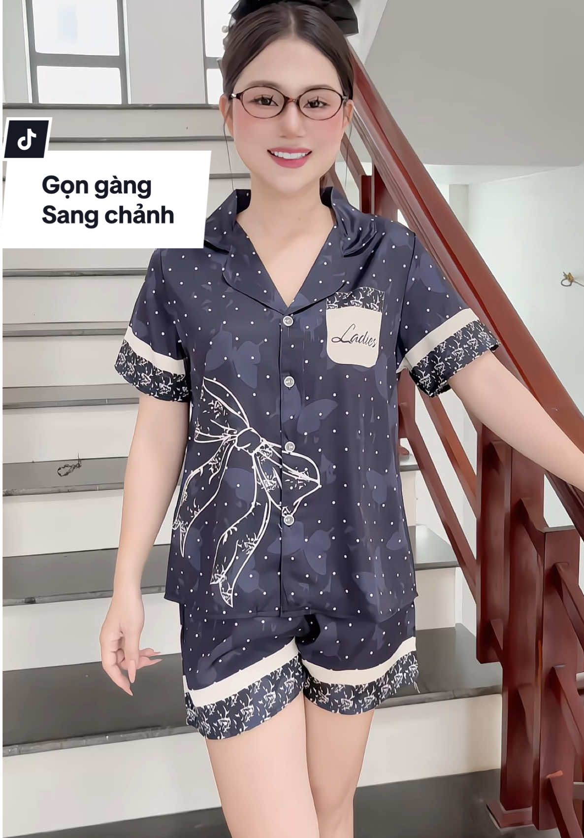 Ở nhà mặc bộ này đúng chuẩn ngoan xinh yêu #thoitrangnu #thoitrangnu #dongu #pijama #dongulua 