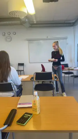 Hålla kärleks förklaring inför klassen -15 poäng 