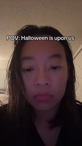 As soon as I hear this song on TikTok, I just know that Halloween is upon us and I can’t wait #hadmeathello #lukebenward #oliviaholt #girlvsmonster #disneychannel 