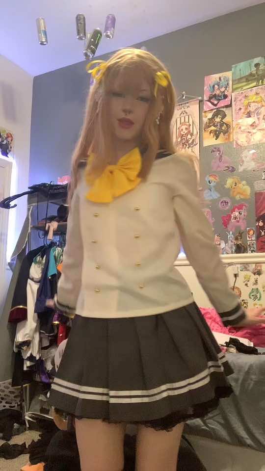 old video., i miss this outfit and the long hanamaru wig blehh