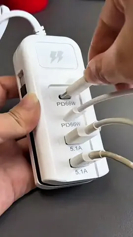 Ổ cắm sạc kèm 4 cổng sạc #fyp #giadung #giadungtienich #ocamsac #sacdienthoai 