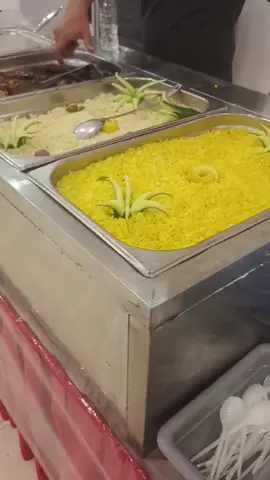 وجبة غدا معتمرينا الف عافيه عليهم 