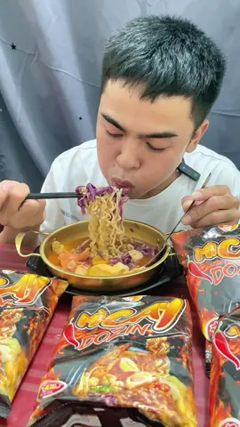 Combo 6 gói mì cay tặng chảo inox vàng freeship #micay #mukbang #mukbangmicay #micaydozin 