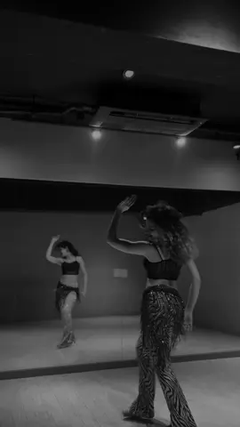 الحب حلال ❤️ #raqasniyamariam #رقص #orientaldance #bellydance #fyp 