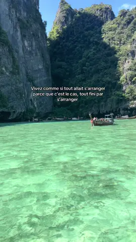 Et un jour tout s’arrange #citation #positivity #republication #fyp #confiance 